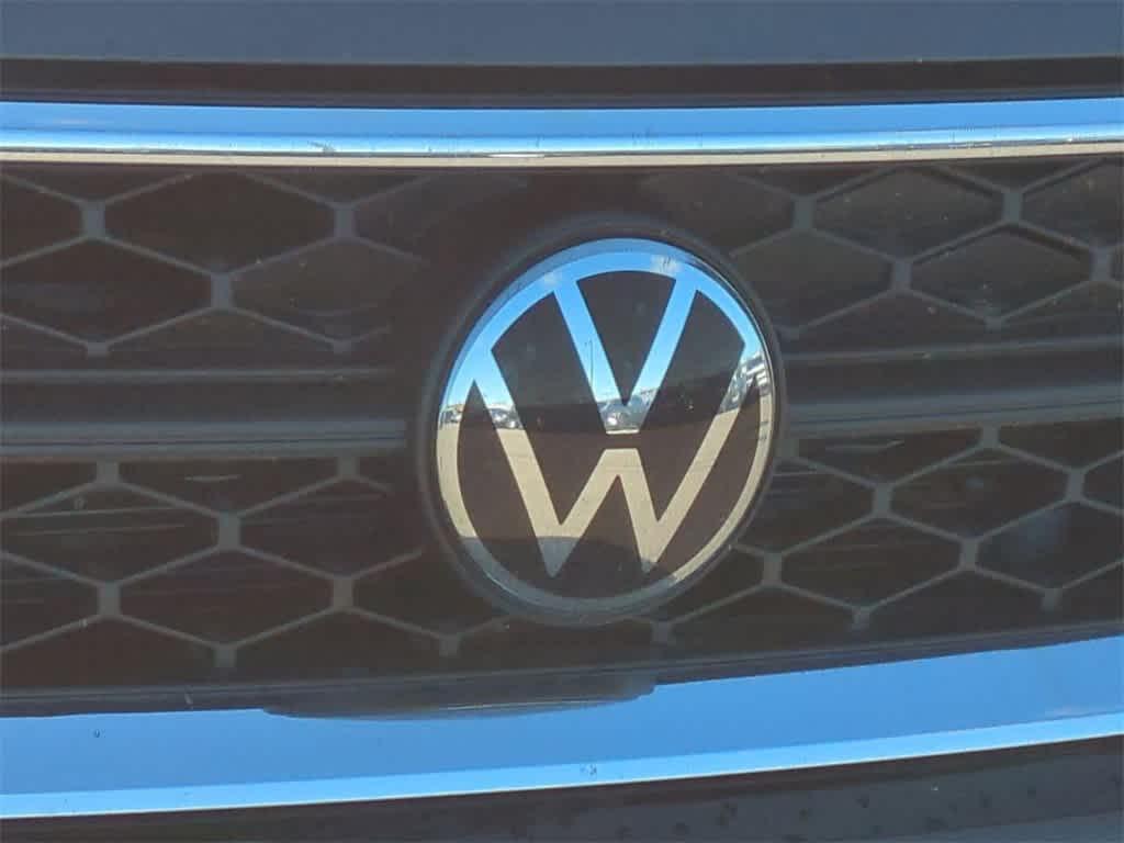 used 2023 Volkswagen Taos car