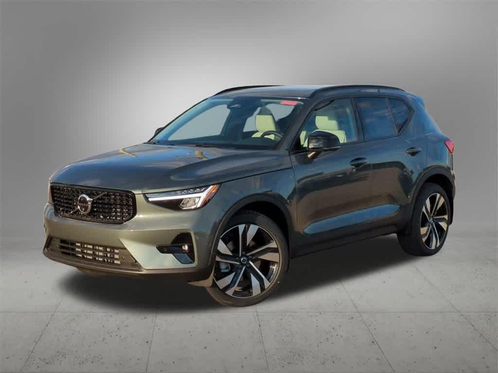 new 2026 Volvo XC40 car, priced at $52,845