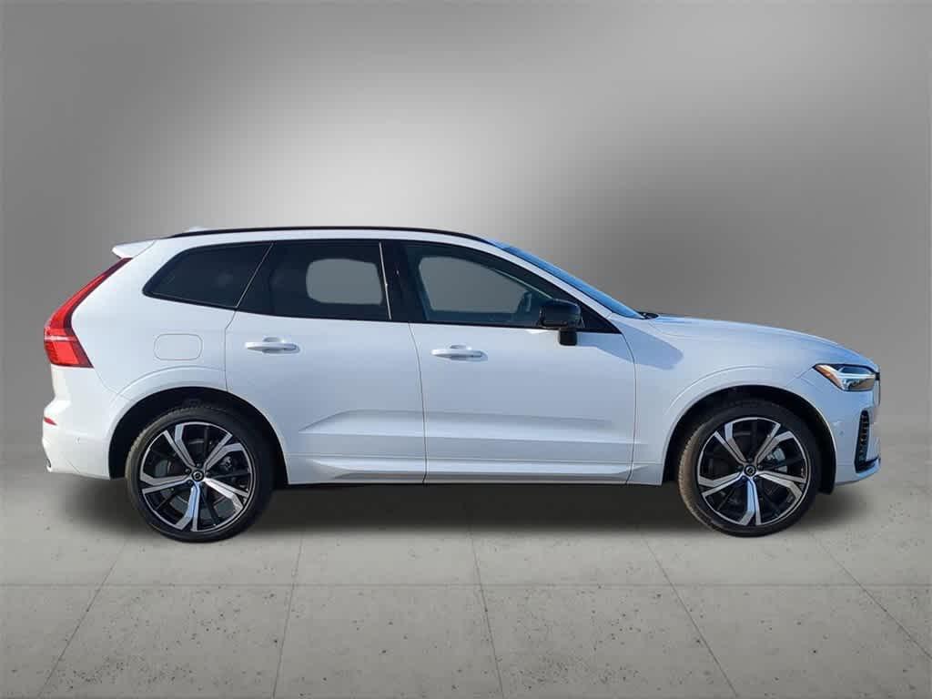 new 2025 Volvo XC60 Plug-In Hybrid car, priced at $70,500