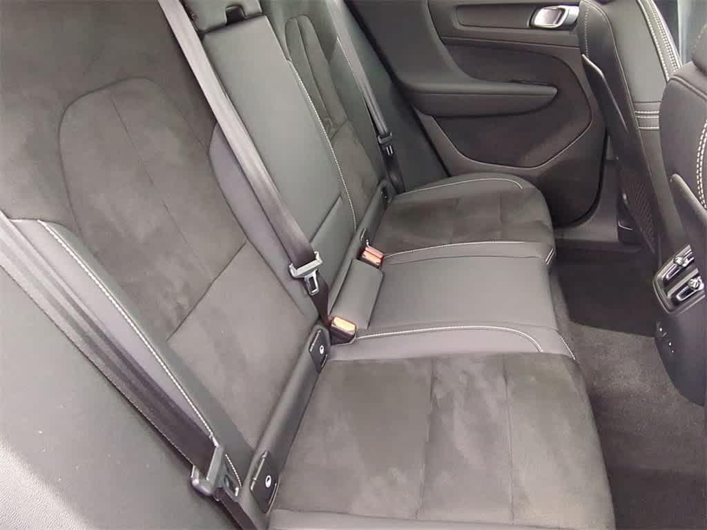 used 2022 Volvo C40 Recharge Pure Electric car, priced at $24,977