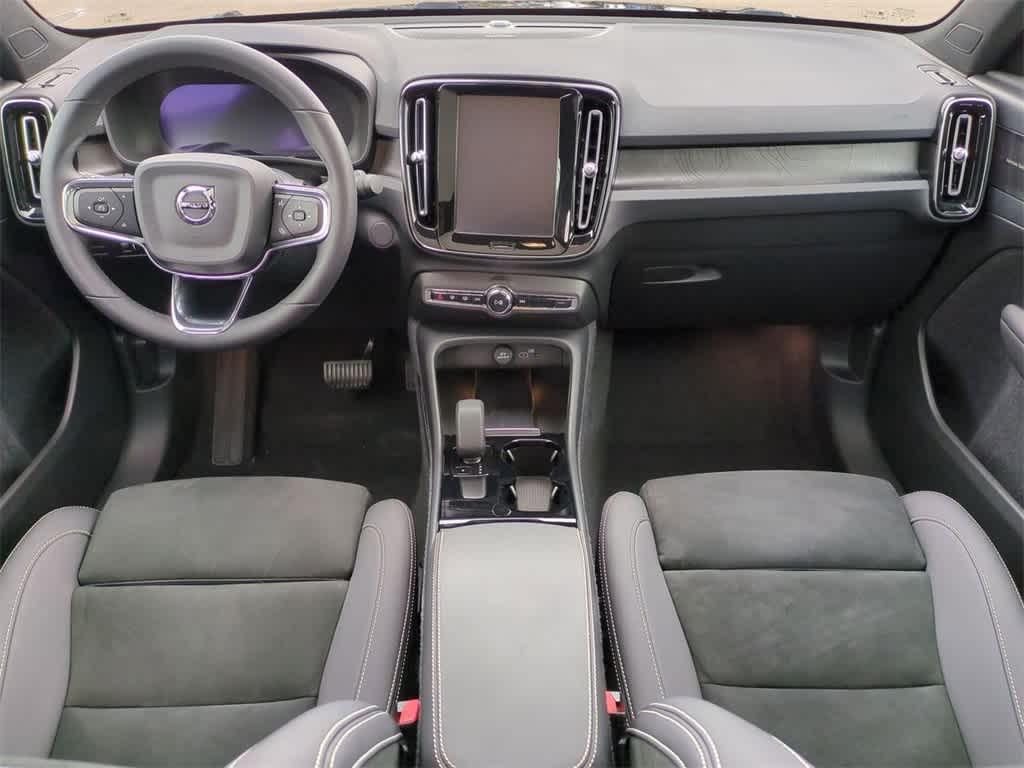used 2022 Volvo C40 Recharge Pure Electric car, priced at $24,977