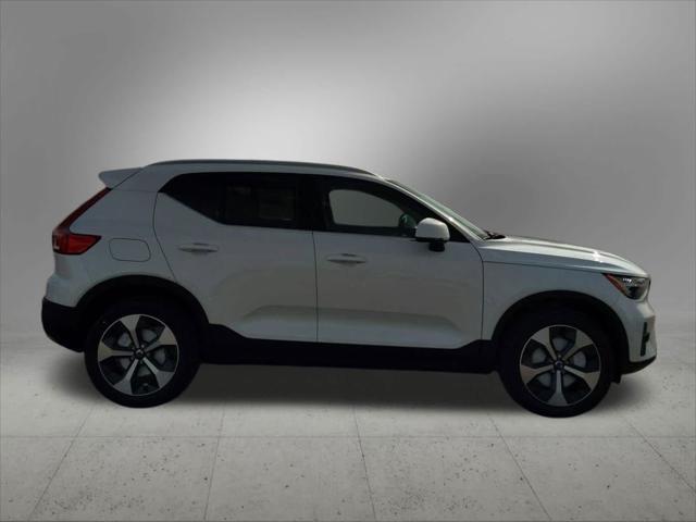 new 2025 Volvo XC40 car, priced at $48,315