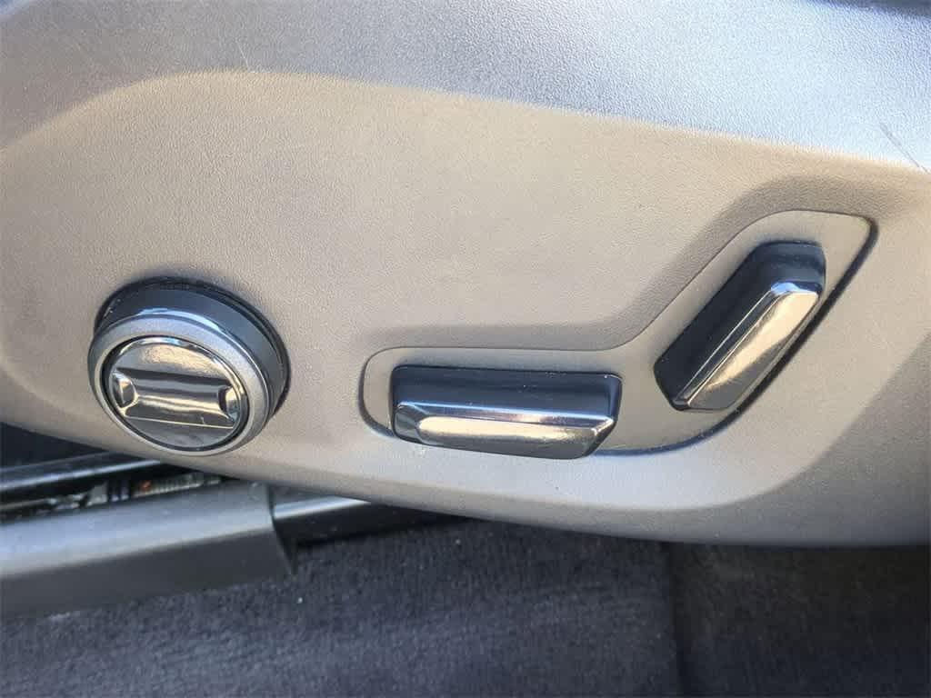 used 2024 Volvo XC60 car, priced at $29,777