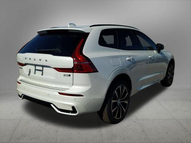 new 2025 Volvo XC60 car, priced at $55,335