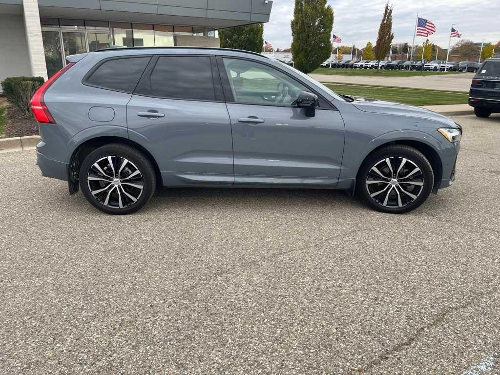 used 2024 Volvo XC60 car, priced at $33,977