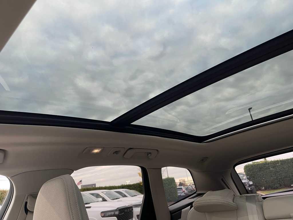 used 2024 Volvo XC60 car, priced at $33,977