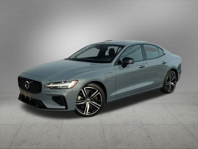 used 2022 Volvo S60 Recharge Plug-In Hybrid car, priced at $34,300