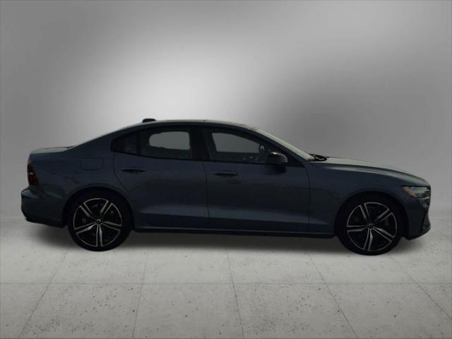 used 2022 Volvo S60 Recharge Plug-In Hybrid car, priced at $34,300