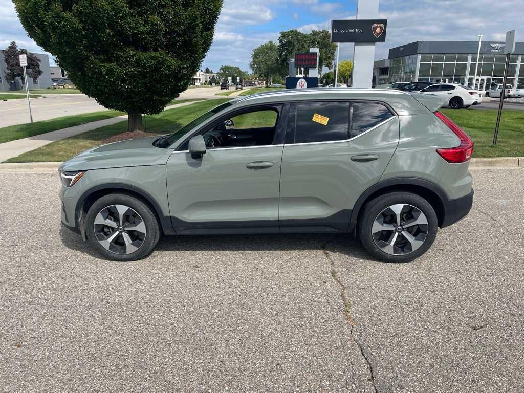used 2023 Volvo XC40 car, priced at $29,781