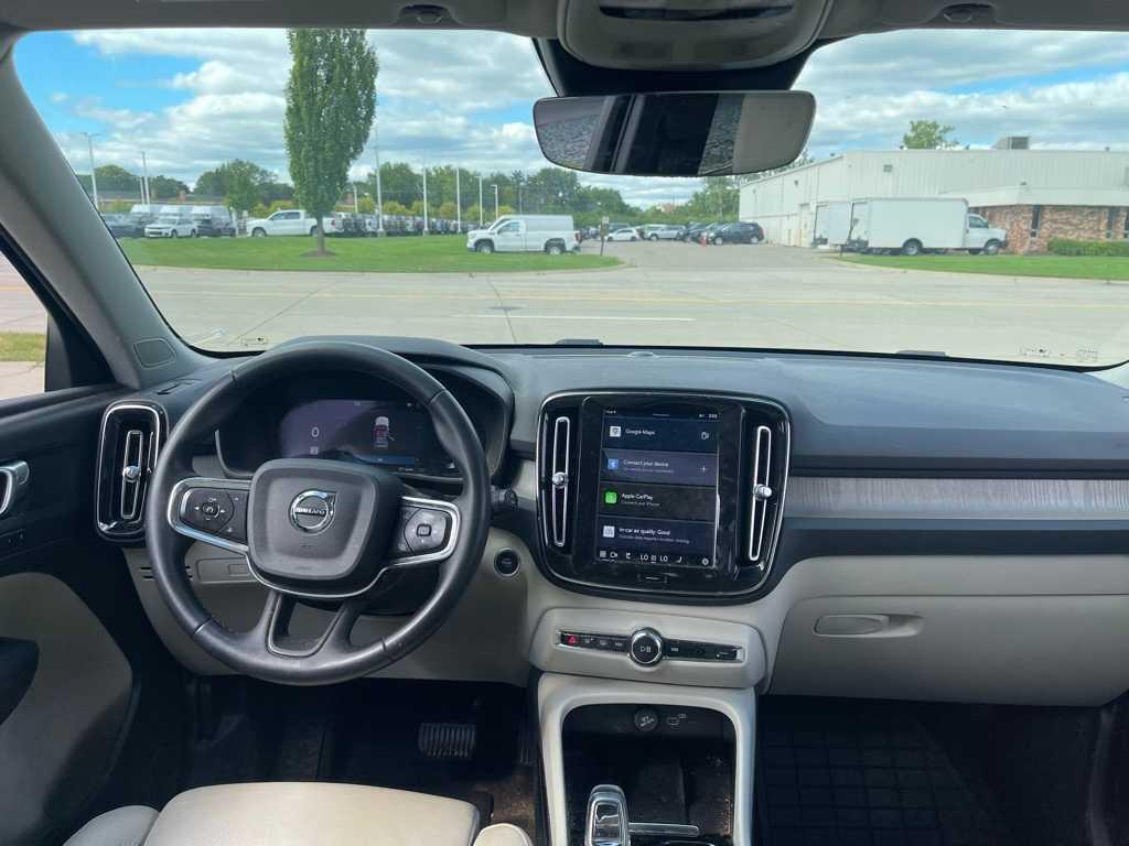 used 2023 Volvo XC40 car, priced at $29,781