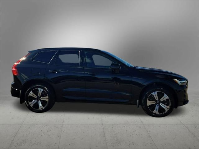 new 2025 Volvo XC60 Plug-In Hybrid car, priced at $60,213