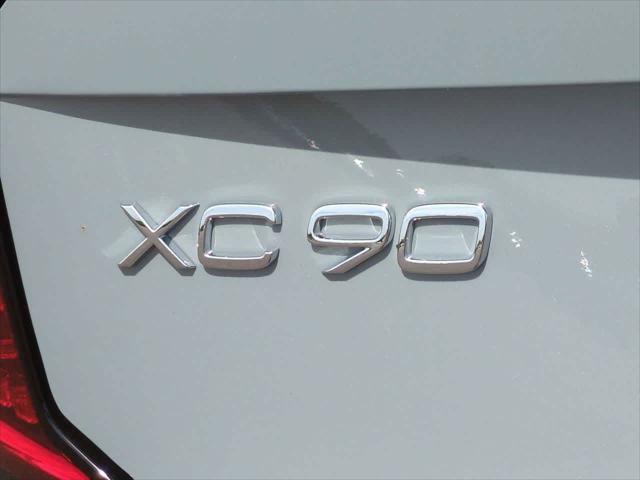 new 2025 Volvo XC90 car, priced at $69,155