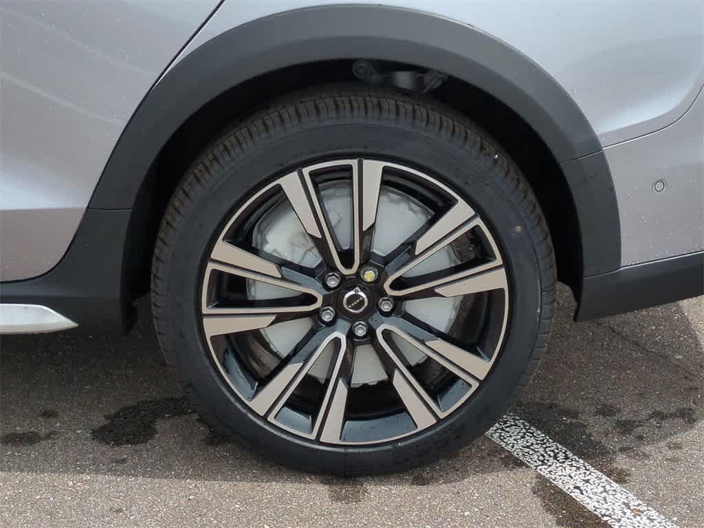 new 2026 Volvo V60 Cross Country car, priced at $62,145