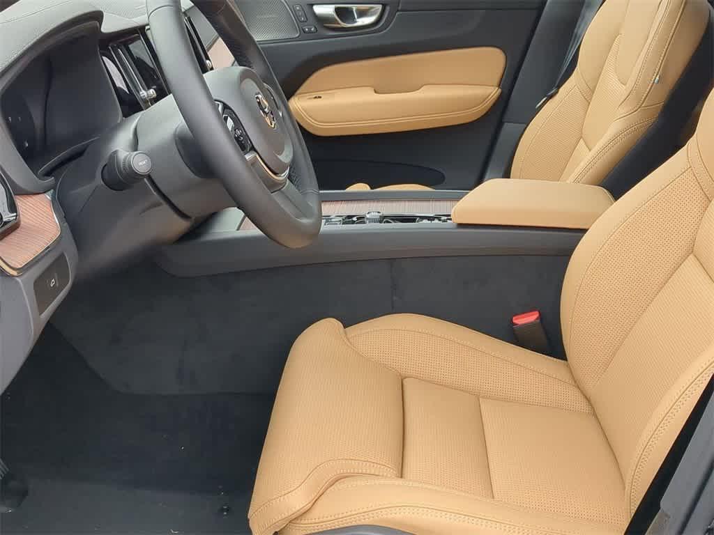 new 2025 Volvo XC60 car, priced at $60,660