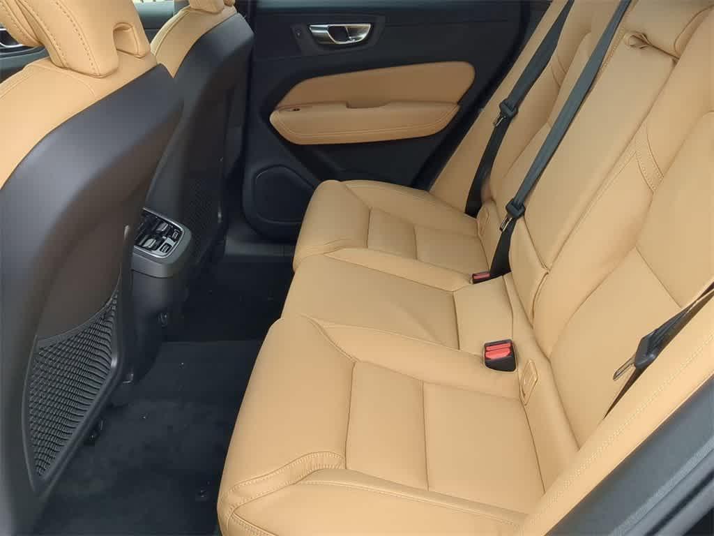 new 2025 Volvo XC60 car, priced at $60,660