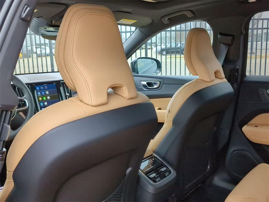 new 2025 Volvo XC60 car, priced at $60,660