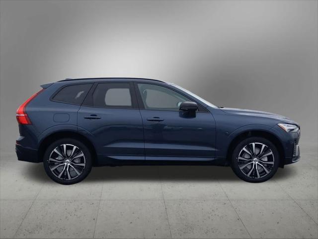 new 2025 Volvo XC60 car, priced at $55,360