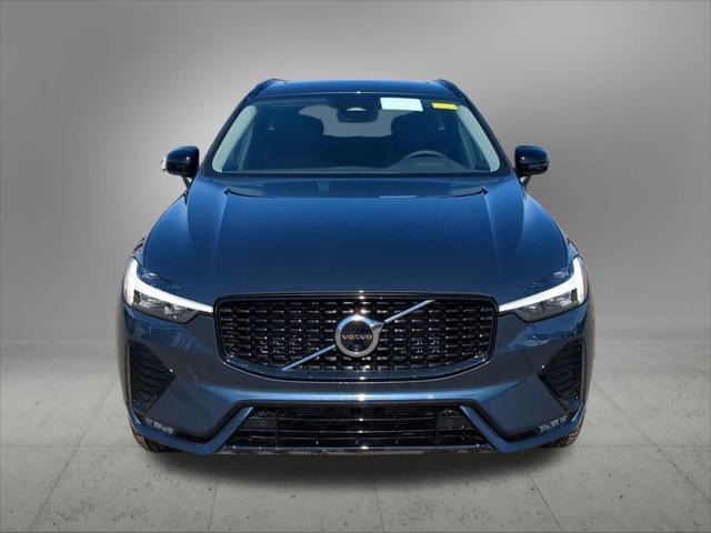 new 2025 Volvo XC60 car, priced at $53,800