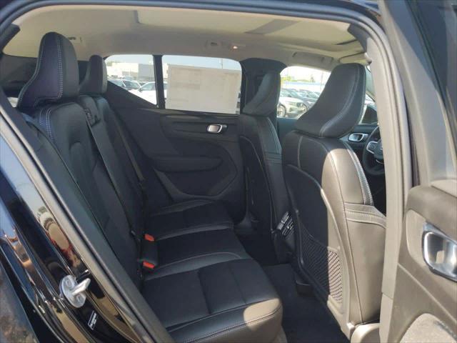 new 2025 Volvo XC40 car, priced at $49,259
