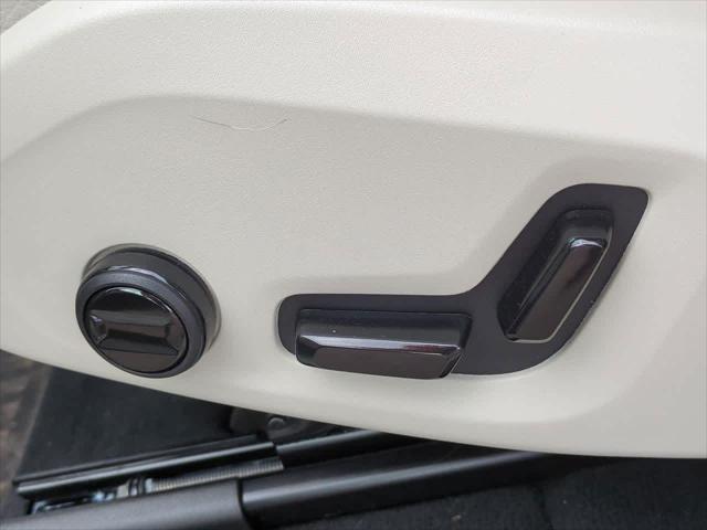 new 2025 Volvo XC60 Plug-In Hybrid car, priced at $64,500