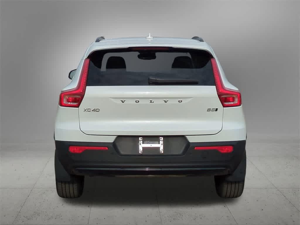 used 2024 Volvo XC40 car, priced at $33,324