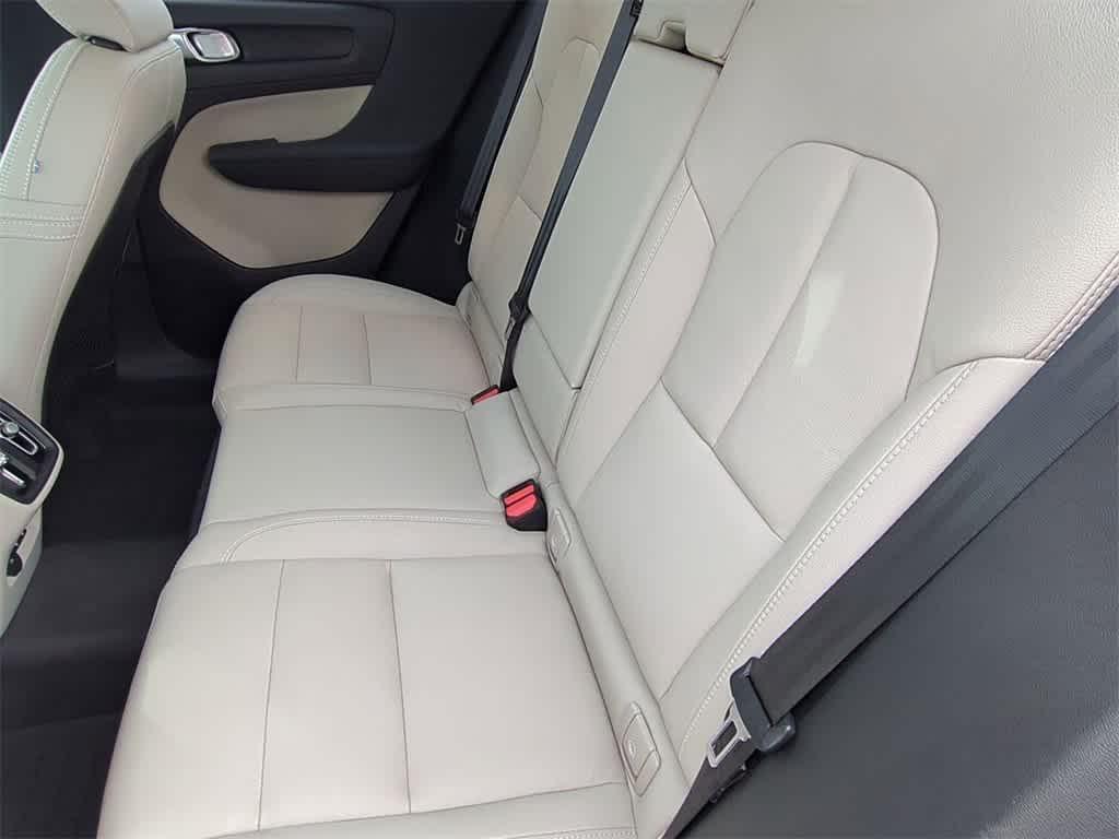 used 2024 Volvo XC40 car, priced at $33,324
