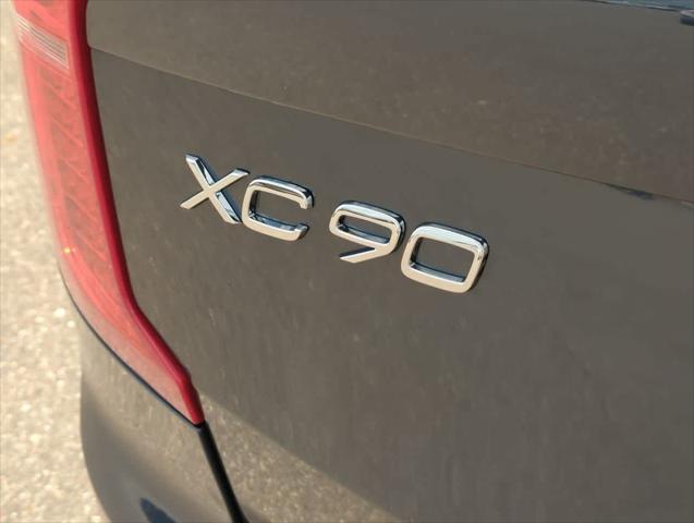 new 2025 Volvo XC90 car, priced at $63,315