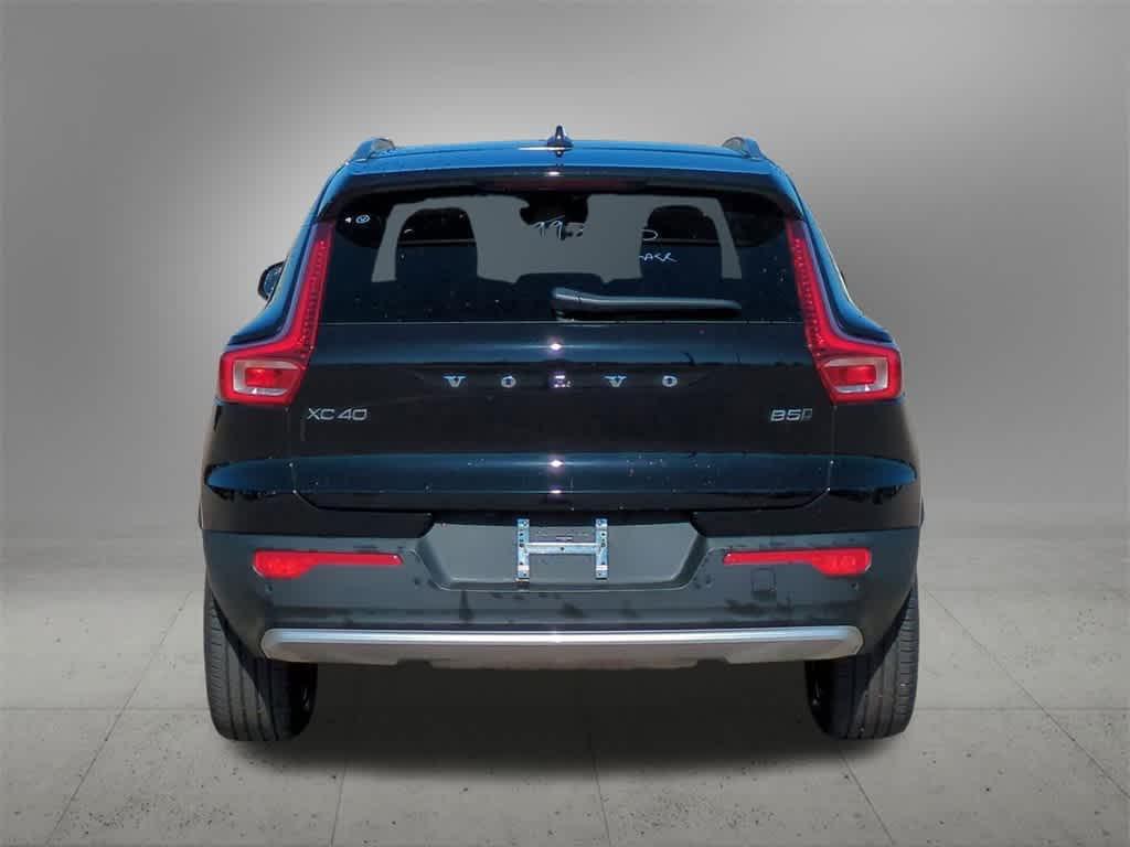 used 2025 Volvo XC40 car, priced at $31,977