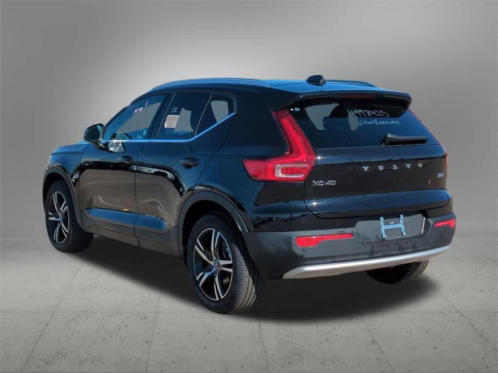 used 2025 Volvo XC40 car, priced at $31,977