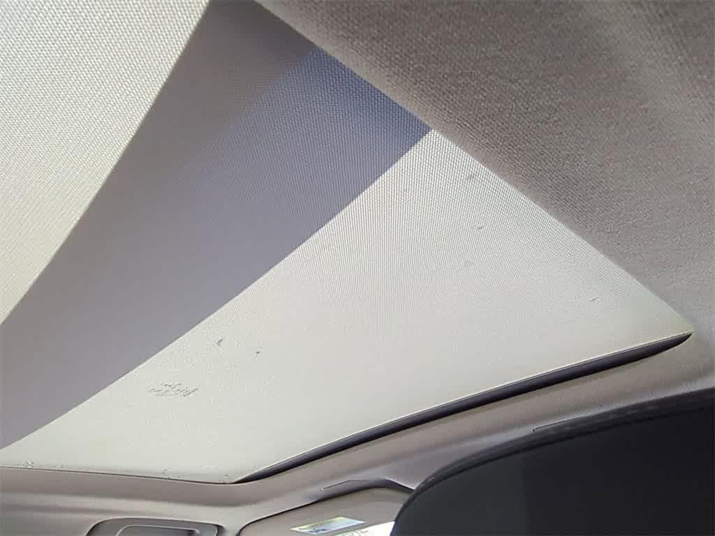 used 2025 Volvo XC40 car, priced at $31,977