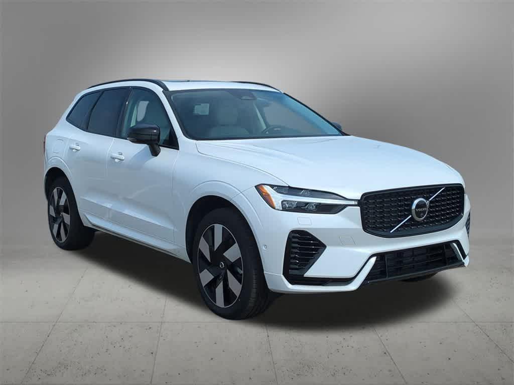 new 2025 Volvo XC60 Plug-In Hybrid car, priced at $63,824