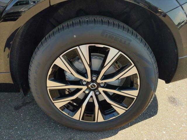 new 2025 Volvo XC60 car, priced at $53,000