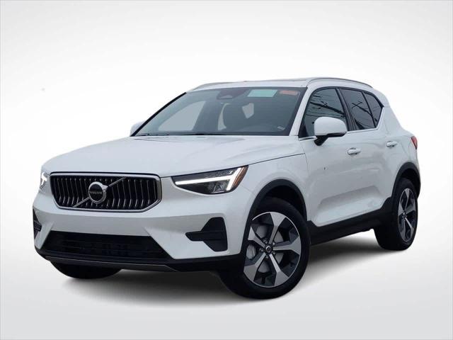 new 2025 Volvo XC40 car, priced at $46,465