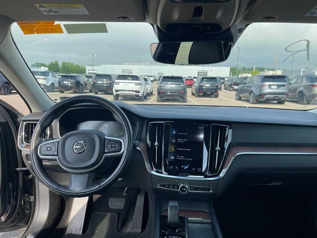 used 2022 Volvo S60 car, priced at $24,998