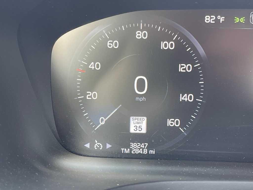 used 2022 Volvo S60 car, priced at $24,998