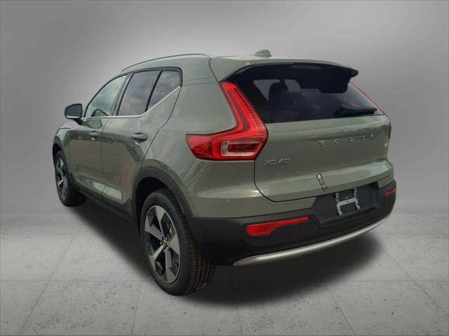 new 2025 Volvo XC40 car, priced at $48,078