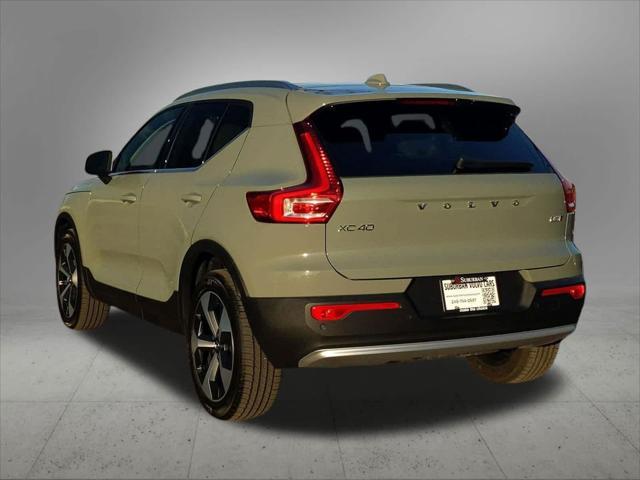 new 2025 Volvo XC40 car, priced at $48,078