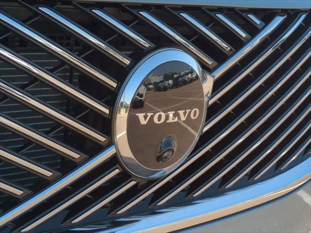 new 2026 Volvo XC90 car, priced at $71,825