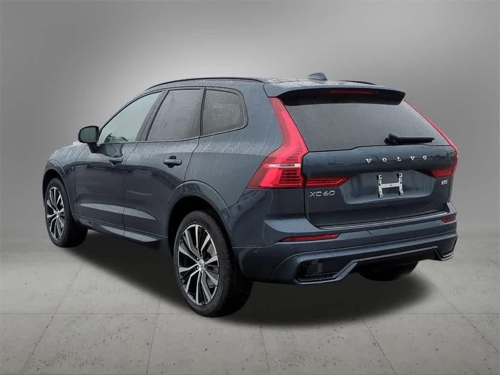 new 2025 Volvo XC60 car, priced at $55,360
