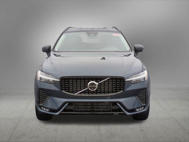 new 2025 Volvo XC60 car, priced at $55,360