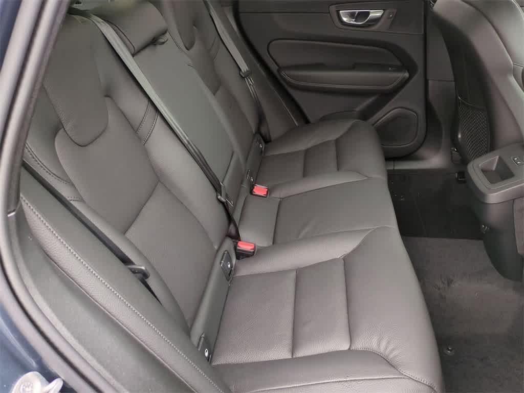 new 2025 Volvo XC60 car, priced at $55,360