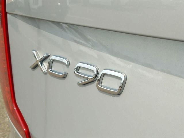 new 2025 Volvo XC90 car, priced at $63,147