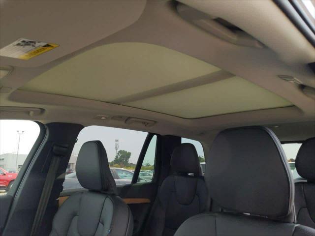 new 2025 Volvo XC90 car, priced at $63,147