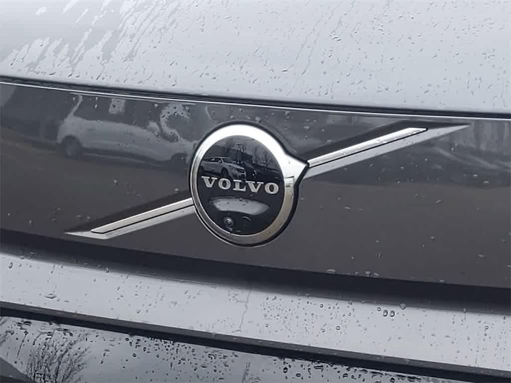 new 2025 Volvo EX90 car, priced at $78,290