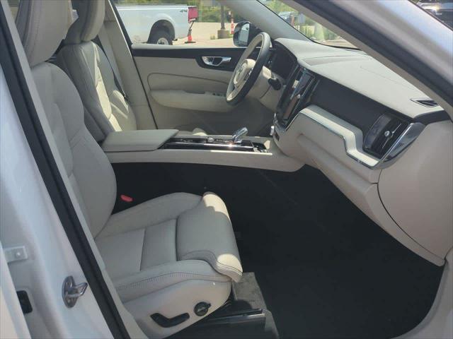 new 2025 Volvo XC60 car, priced at $58,684