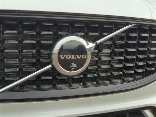 new 2025 Volvo XC60 car, priced at $58,300