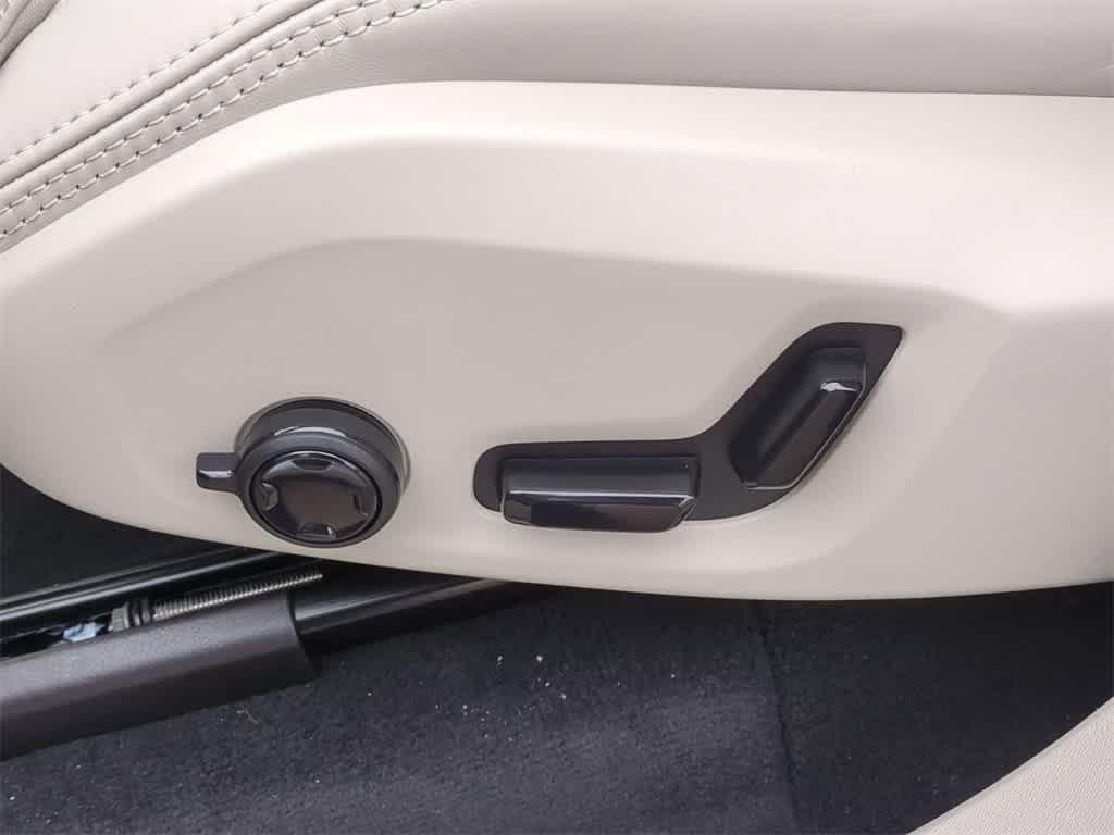 new 2026 Volvo XC90 car, priced at $73,597