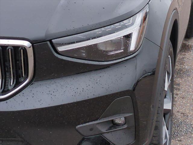 new 2025 Volvo XC40 car, priced at $48,335