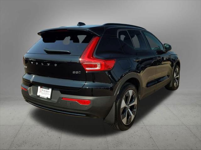 new 2024 Volvo XC40 car, priced at $43,344