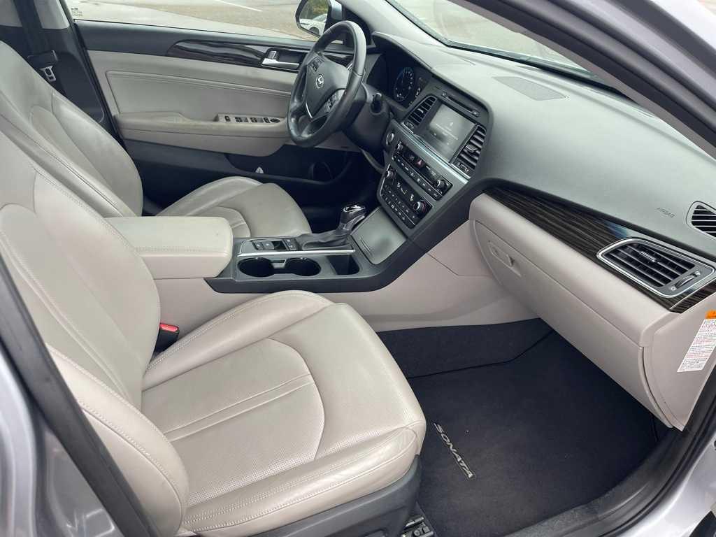 used 2016 Hyundai Sonata Hybrid car, priced at $11,045